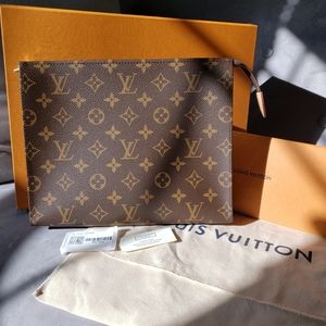 Louis Vuitton Toiletry 26. Brand new. Full set